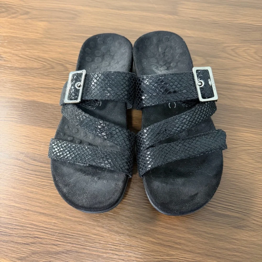 Vionic Black Textured Slide‎ Sandals Size 6